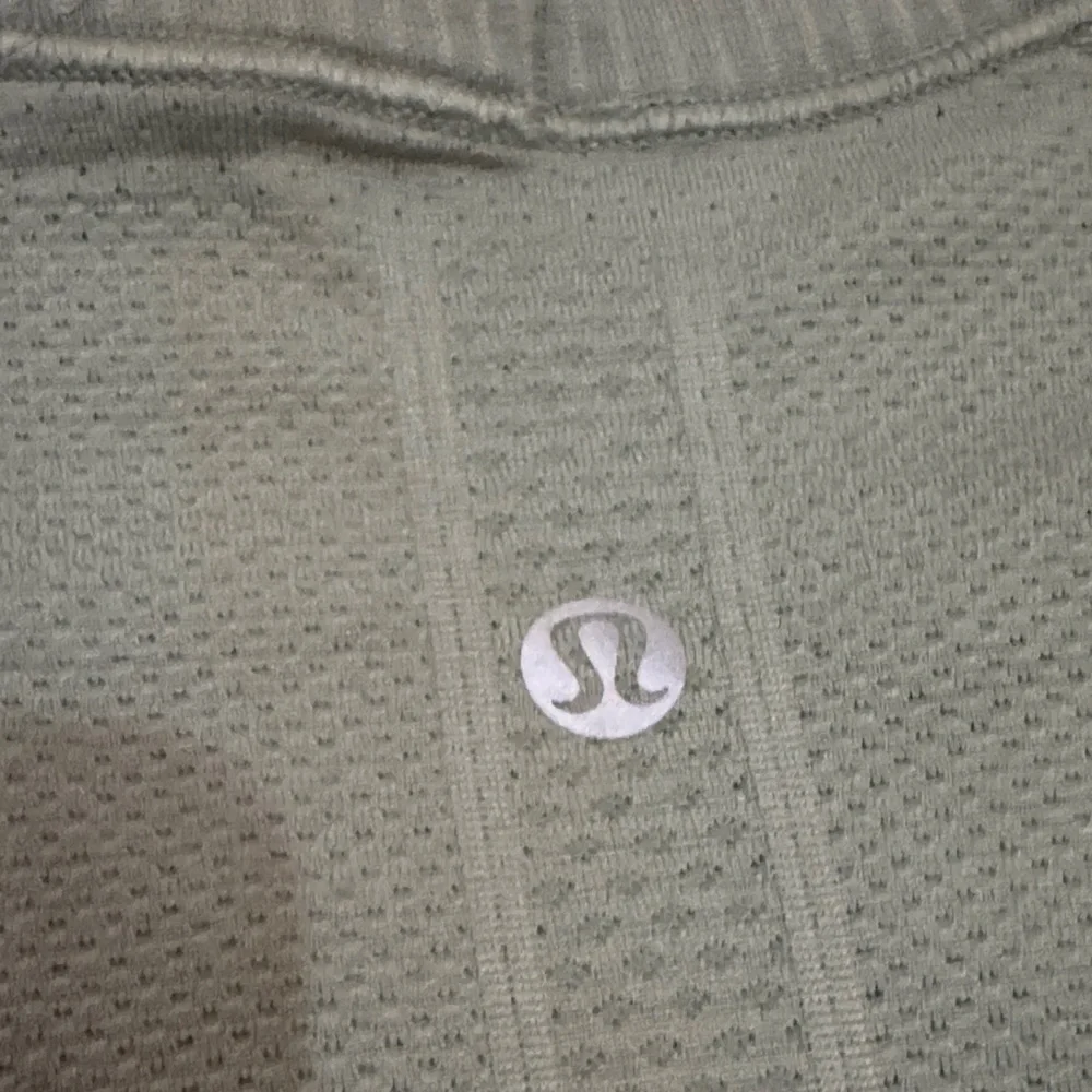 lululemon athletica Sage Swiftly Tech Longsleeve 10 - Picture 7 of 7